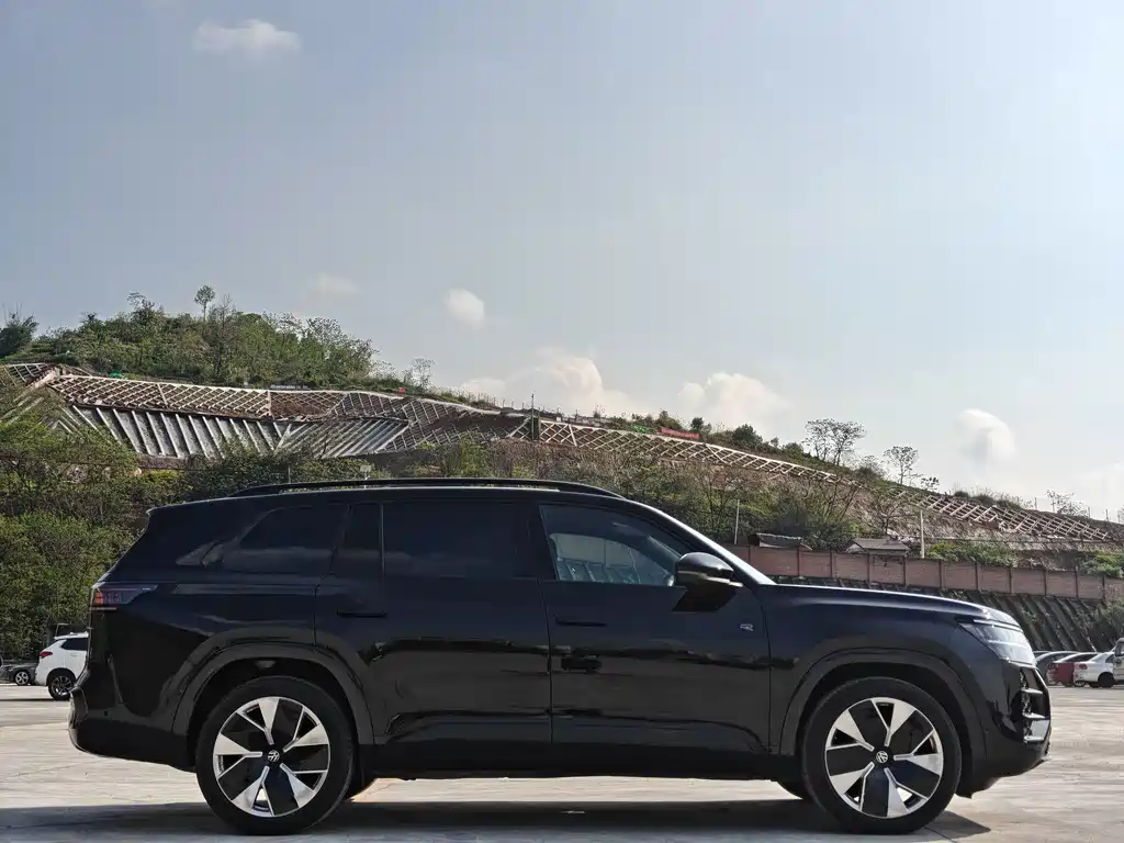 Volkswagen Teramont 2025 Teramont Pro 450TSI AWD Climbing Edition 2026 - thumbnail 5