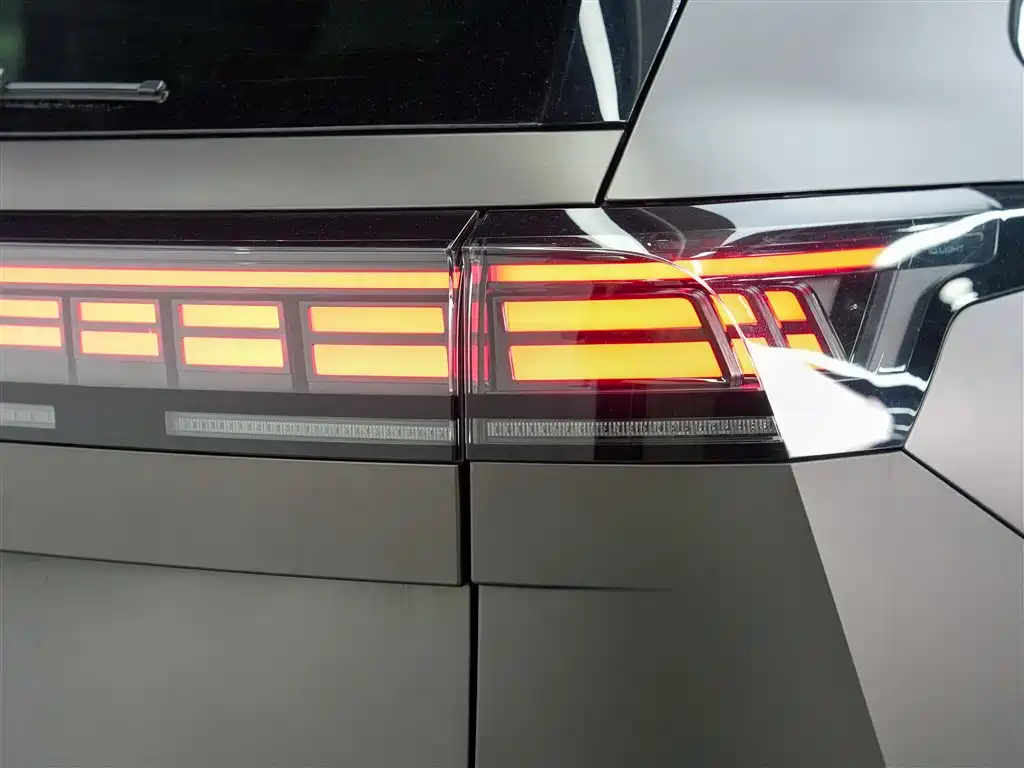 Volkswagen Teramont 2025 Teramont Pro 450TSI AWD Climbing Edition 2025 - thumbnail 13