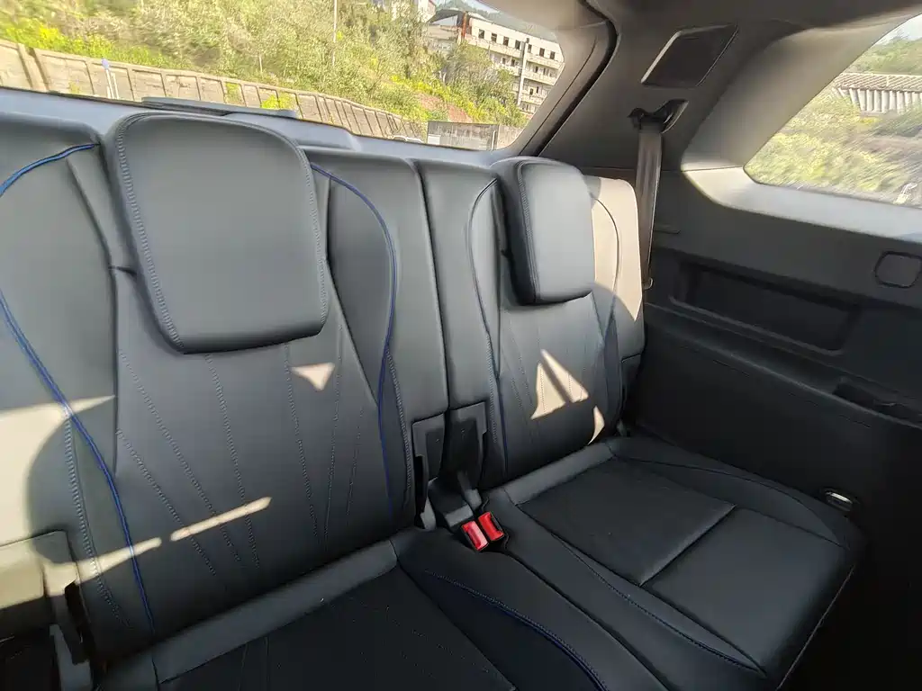Volkswagen Teramont 2025 Teramont Pro 450TSI AWD Climbing Edition 2026 - thumbnail 21