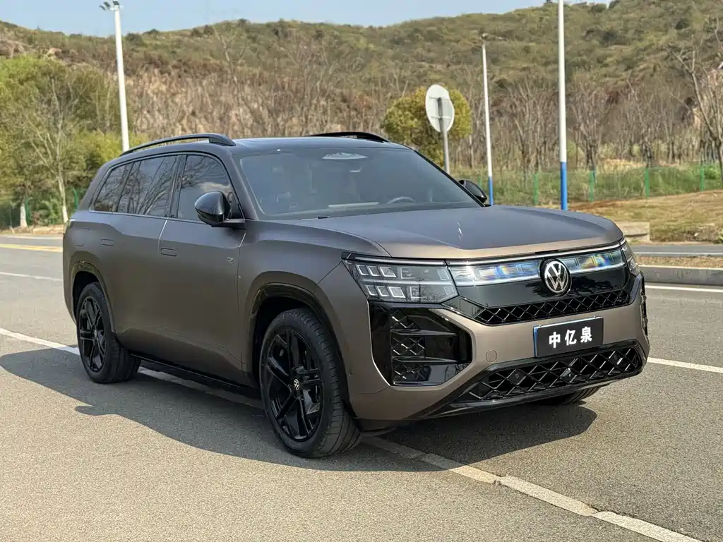Volkswagen Teramont 2025 Teramont Pro 450TSI AWD Climbing Edition 2025 - thumbnail 3