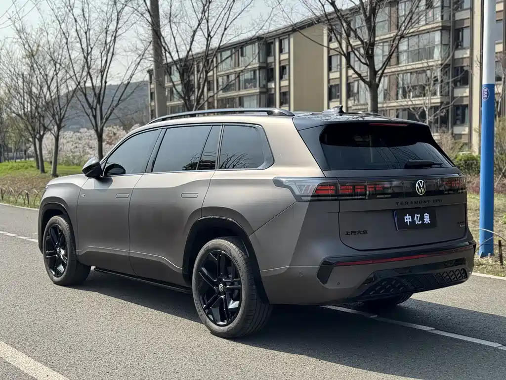 Volkswagen Teramont 2025 Teramont Pro 450TSI AWD Climbing Edition 2025 - thumbnail 6