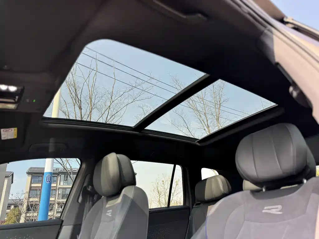 Volkswagen Teramont 2025 Teramont Pro 450TSI AWD Climbing Edition 2025 - thumbnail 17