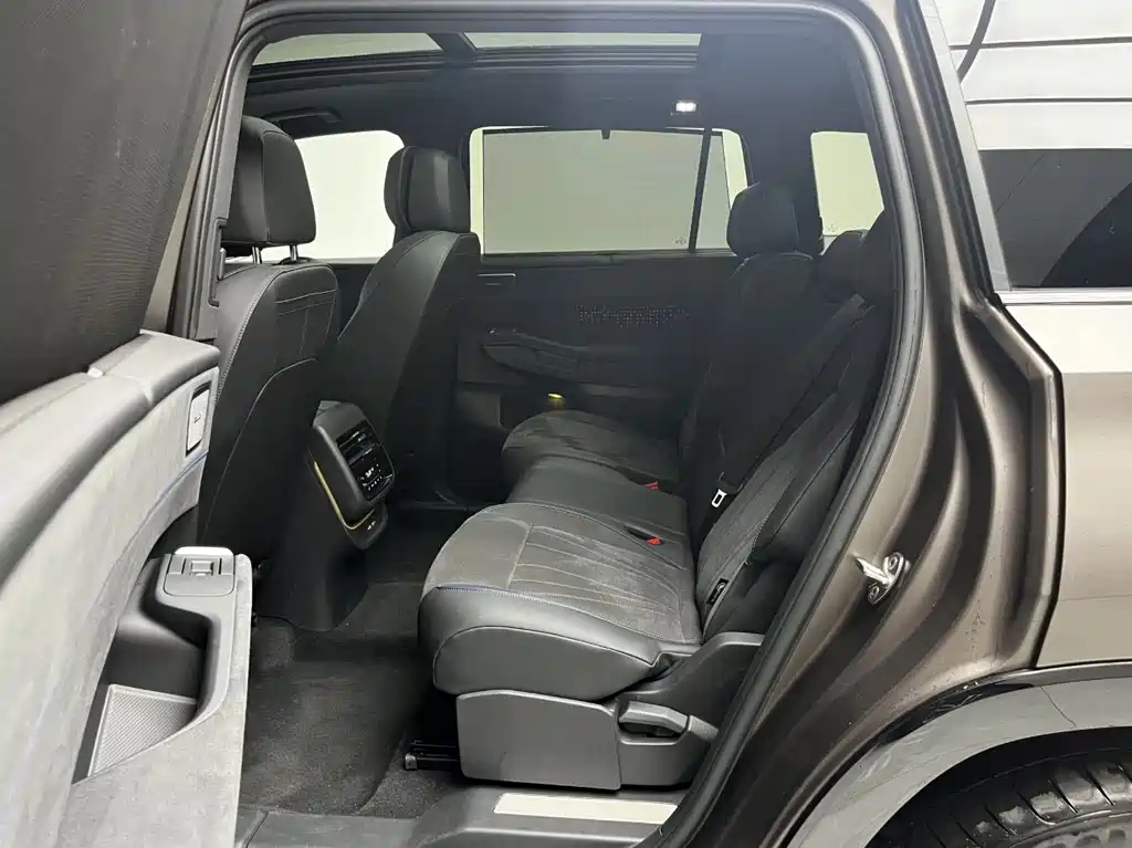 Volkswagen Teramont 2025 Teramont Pro 450TSI AWD Climbing Edition 2025 - thumbnail 10