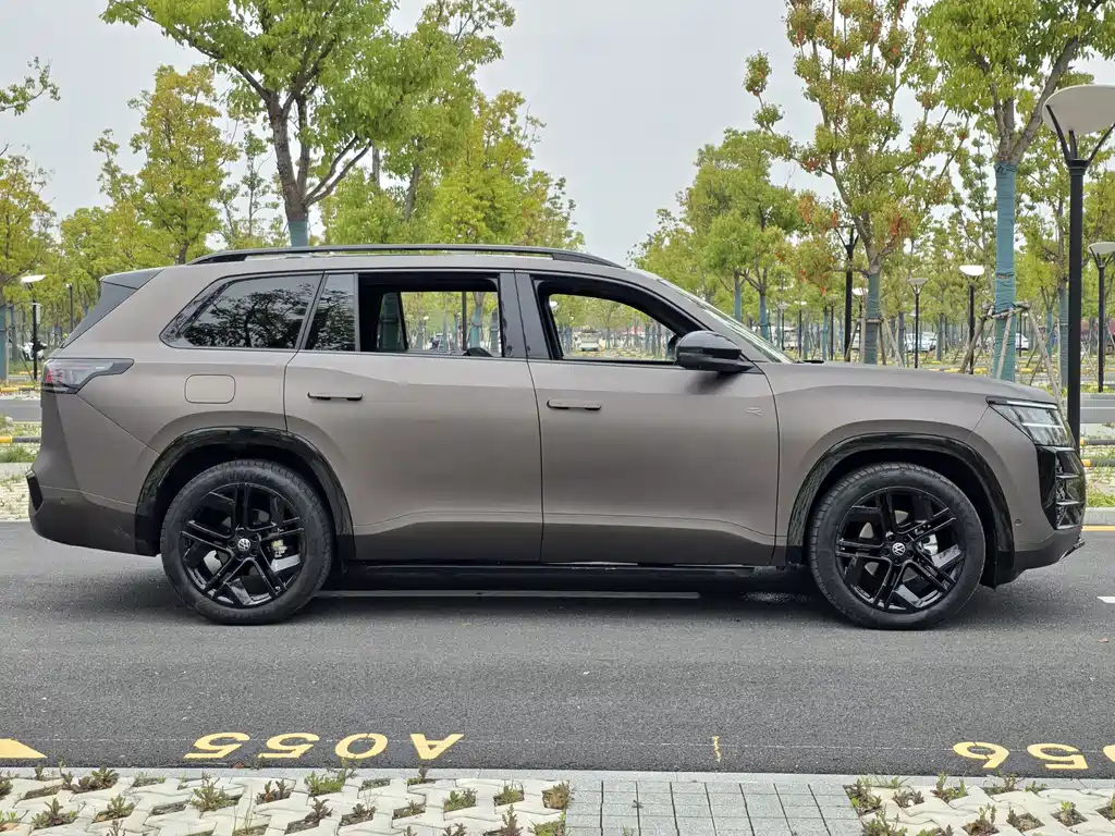 Volkswagen Teramont 2025 Teramont Pro 450TSI AWD Climbing Edition 2025 - thumbnail 8