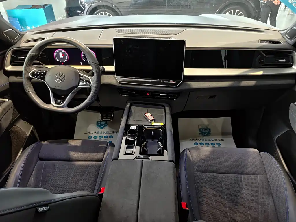Volkswagen Teramont 2025 Teramont Pro 450TSI AWD Climbing Edition 2025 - thumbnail 6
