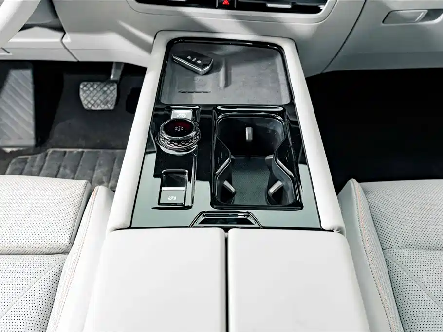 Volkswagen Teramont 2025 Teramont Pro 450TSI AWD Cross Version 2026 - thumbnail 14
