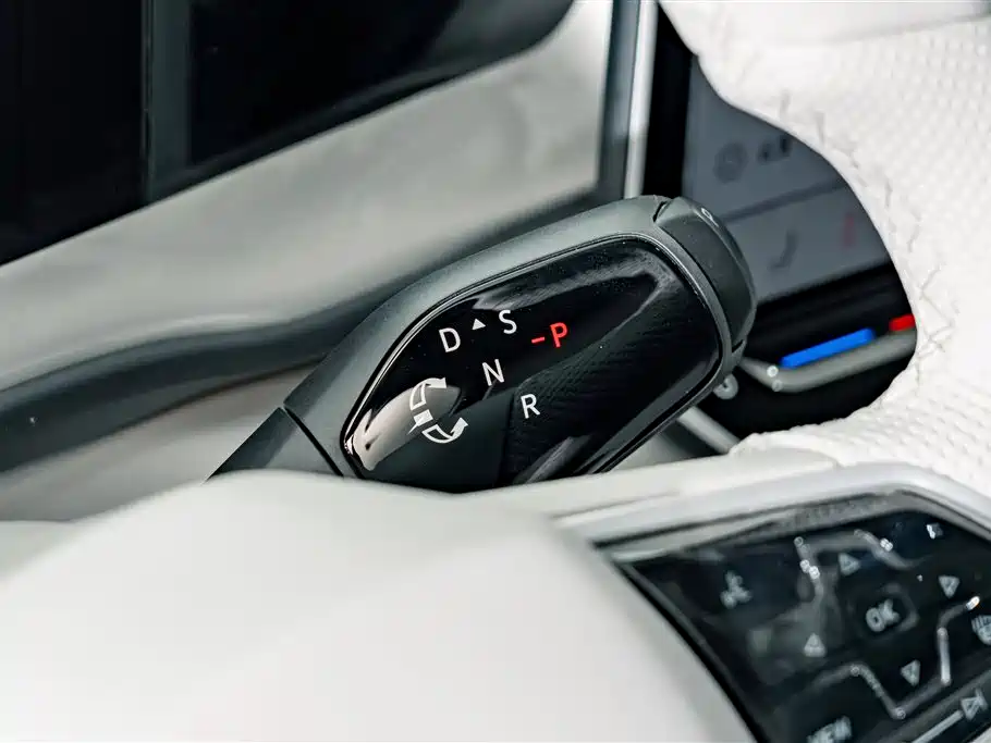 Volkswagen Teramont 2025 Teramont Pro 450TSI AWD Cross Version 2026 - thumbnail 16