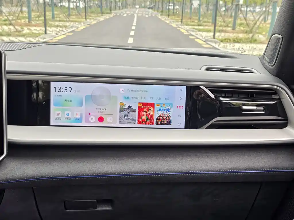 Volkswagen Teramont 2025 Teramont Pro 450TSI AWD Climbing Edition 2025 - thumbnail 14