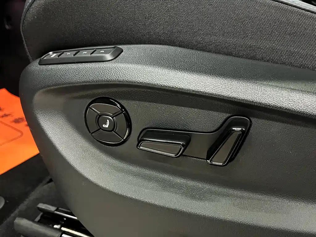 Volkswagen Teramont 2025 Teramont Pro 450TSI AWD Climbing Edition 2025 - thumbnail 15