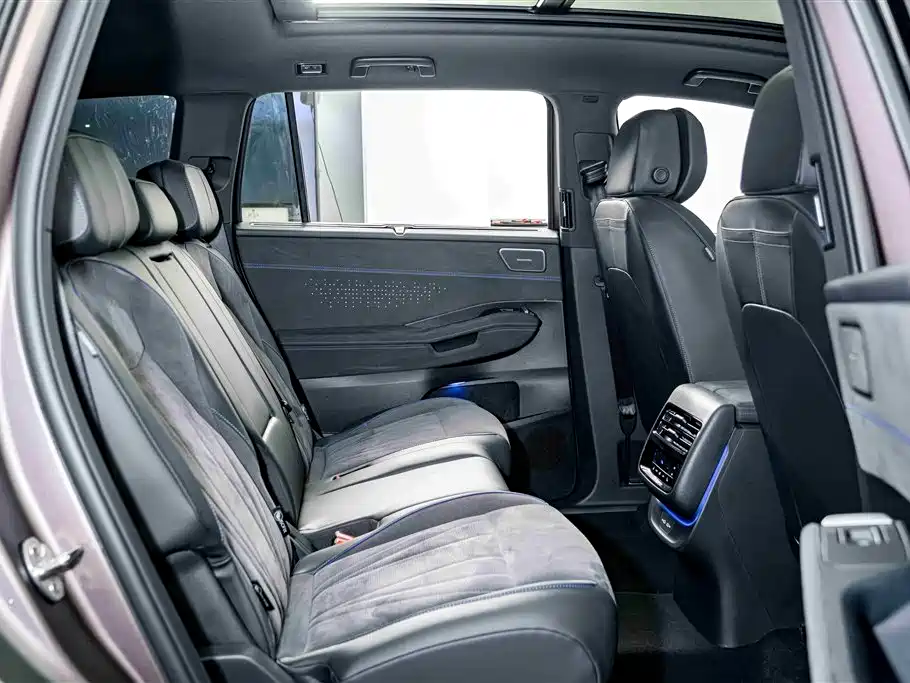 Volkswagen Teramont 2025 Teramont Pro 450TSI AWD Climbing Edition 2025 - thumbnail 22