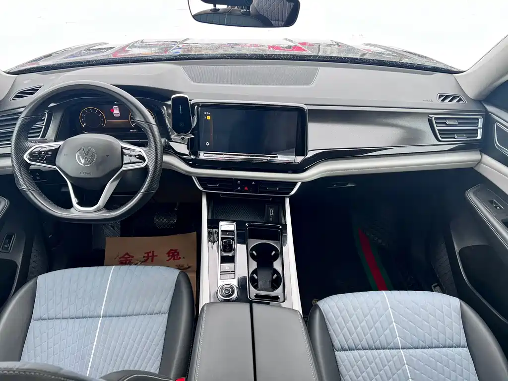 Volkswagen Touareg 2023 Facelift 380TSI AWD Luxury Edition 2023 - thumbnail 6
