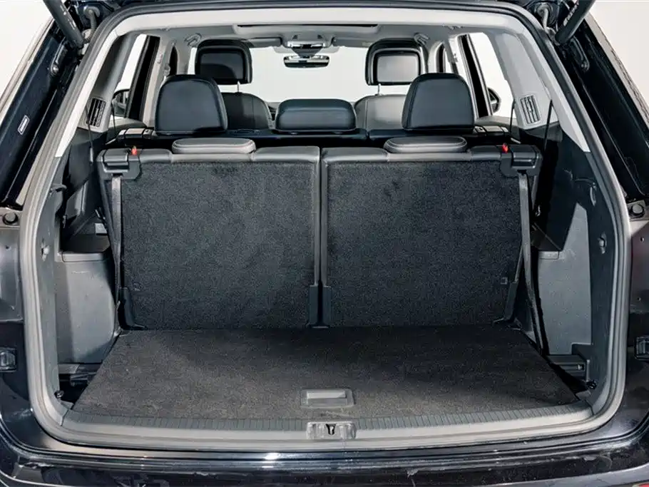 Volkswagen Touareg 2023 380TSI AWD Premium Luxury Edition 2022 - thumbnail 22