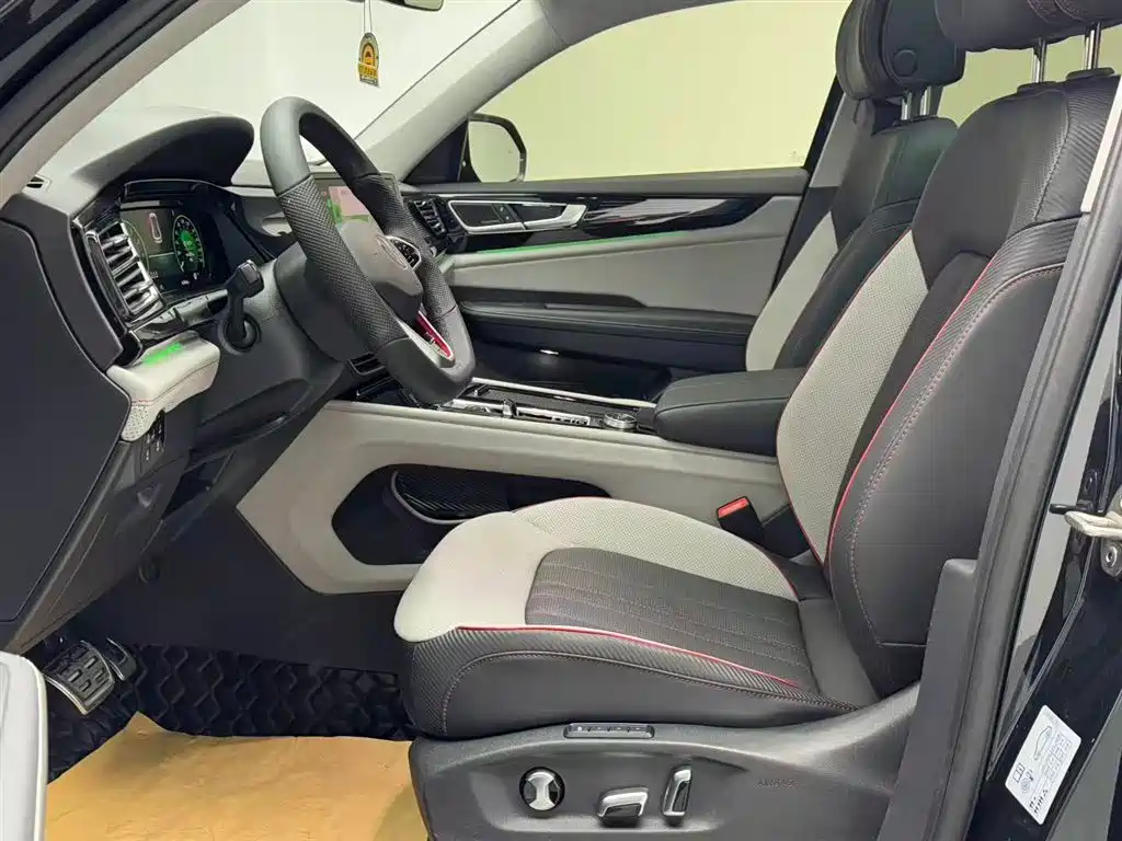 Volkswagen Toucan 2023 Toucan X 530 V6 AWD Flagship Premium Edition 2023 - thumbnail 4