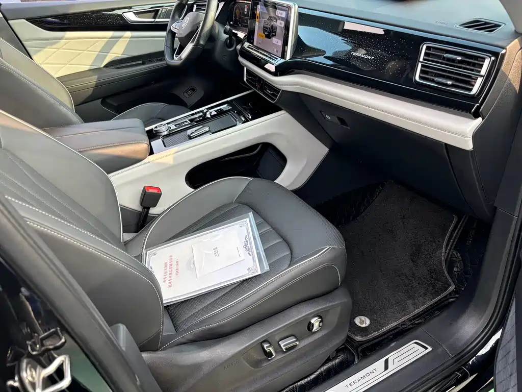 Volkswagen Teramont 2023 380TSI AWD Premium Luxury Edition 2023 - thumbnail 7