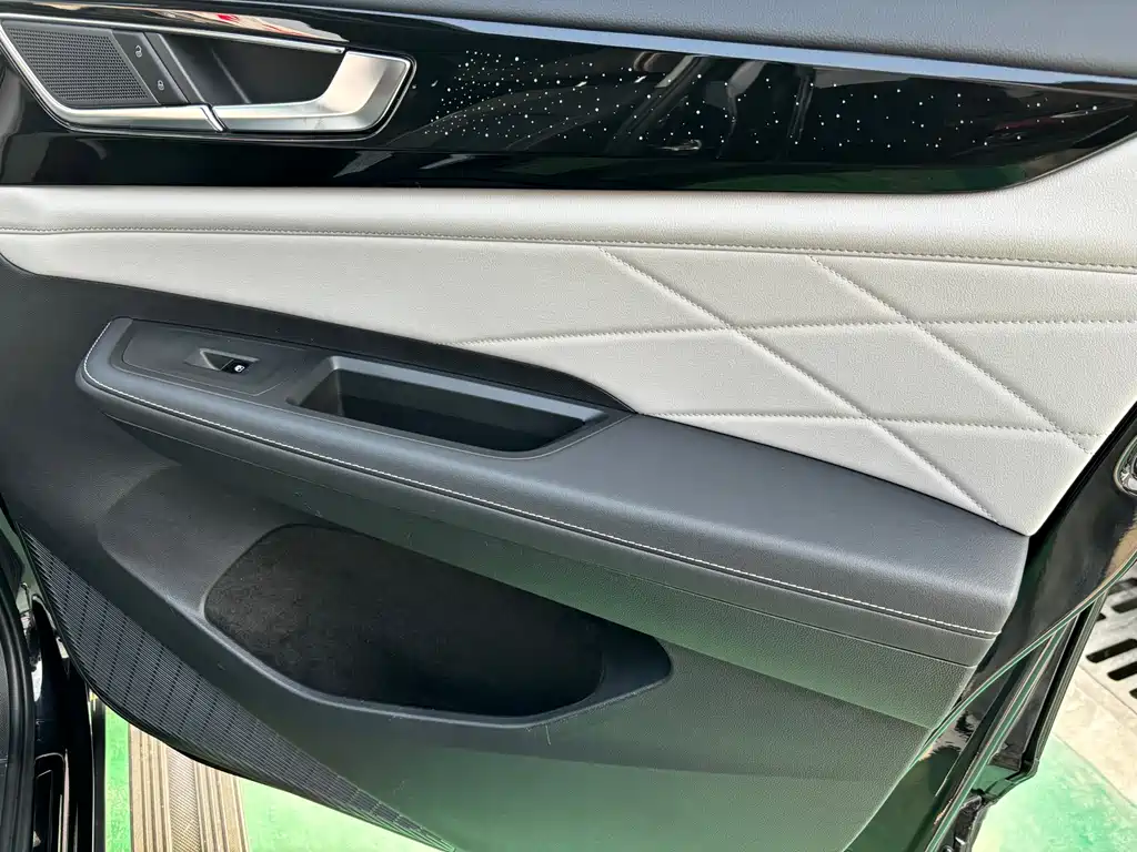 Volkswagen Teramont 2023 380TSI AWD Premium Luxury Edition 2023 - thumbnail 8