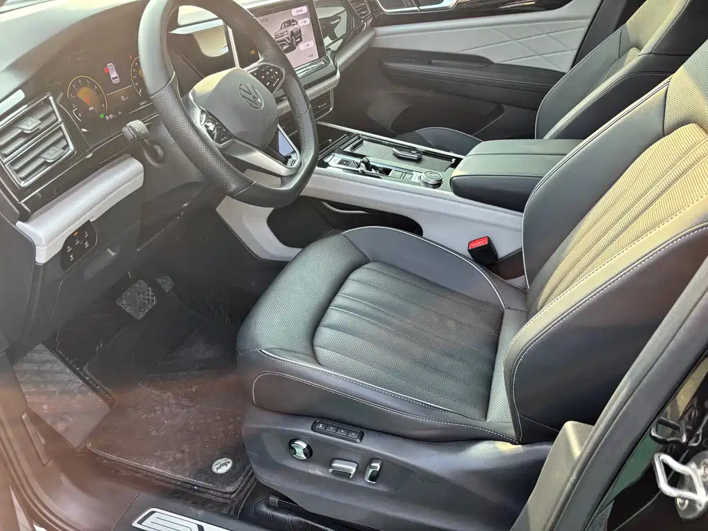 Volkswagen Teramont 2023 380TSI AWD Premium Luxury Edition 2023 - thumbnail 9