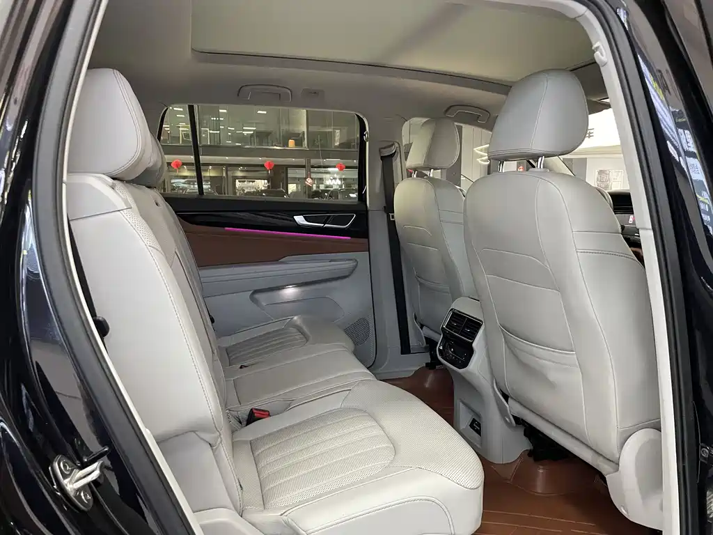 Volkswagen Touareg 2023 380TSI AWD Premium Luxury Edition 2022 - thumbnail 7