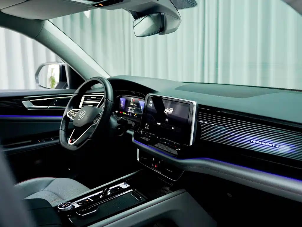 Volkswagen Toucan 2023 Toucan X 380TSI AWD Premium Luxury Edition 2022 - thumbnail 4