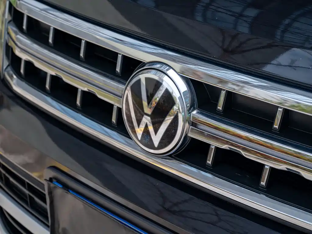 Volkswagen Touareg 2023 380TSI AWD Premium Luxury Edition 2022 - thumbnail 6