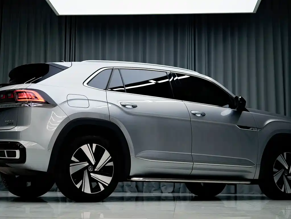 Volkswagen Toucan 2023 Toucan X 380TSI AWD Premium Luxury Edition 2022 - thumbnail 9