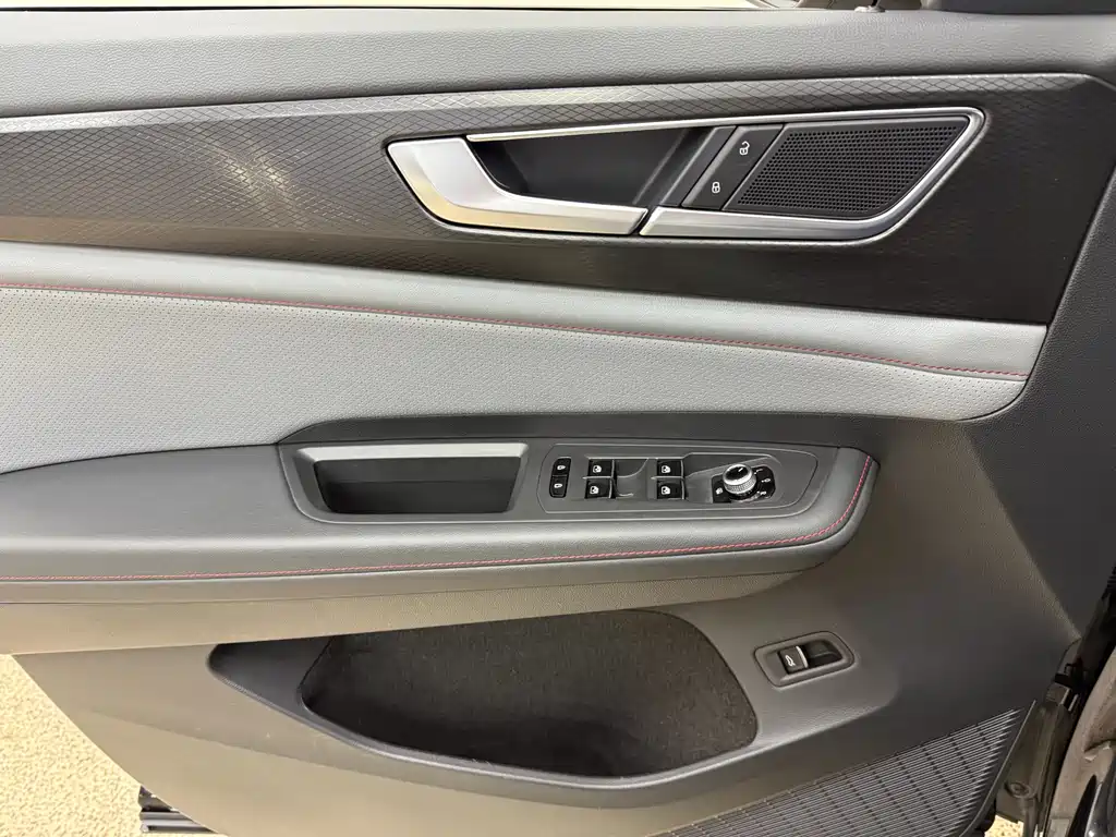 Volkswagen Teramont 2023 Teramont X 380TSI AWD Luxury Edition 2023 - thumbnail 12