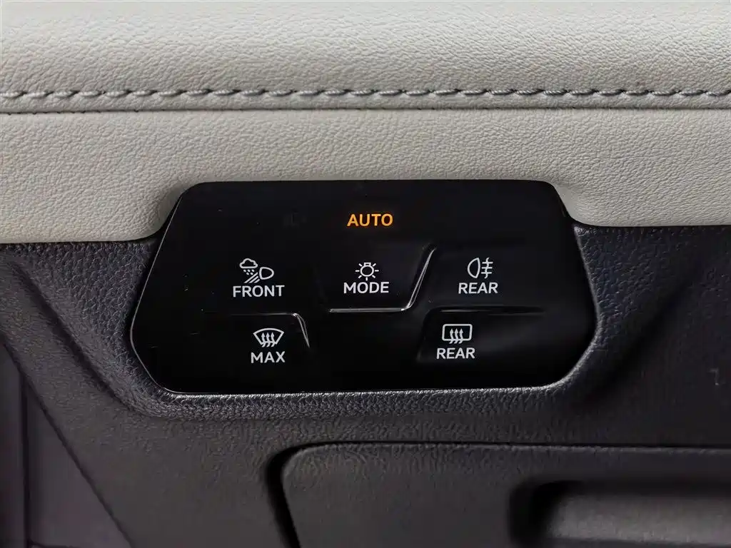 Volkswagen Toucan 2023 330TSI FWD Premium Luxury Edition 2023 - thumbnail 21