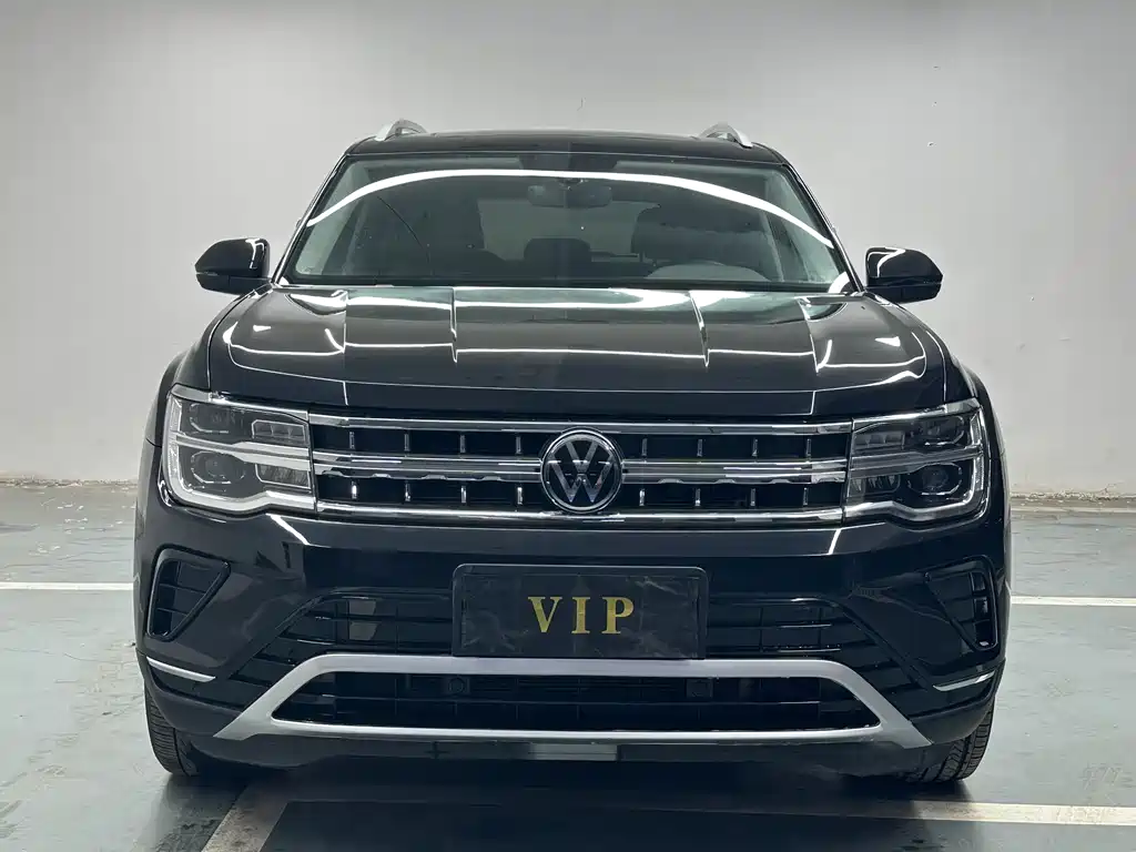 Volkswagen Touareg 2022 380TSI AWD Premium Luxury Edition 2022 - thumbnail 2
