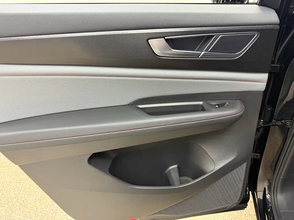 Volkswagen Teramont 2023 Teramont X 380TSI AWD Luxury Edition 2023 - thumbnail 17