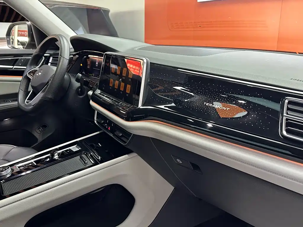 Volkswagen Touareg 2023 380TSI AWD Premium Luxury Edition 2023 - thumbnail 17