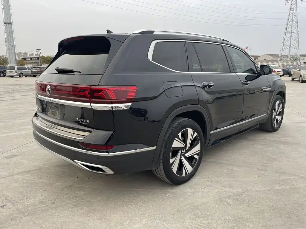 Volkswagen Touareg 2023 380TSI AWD Premium Luxury Edition 2022 - thumbnail 22
