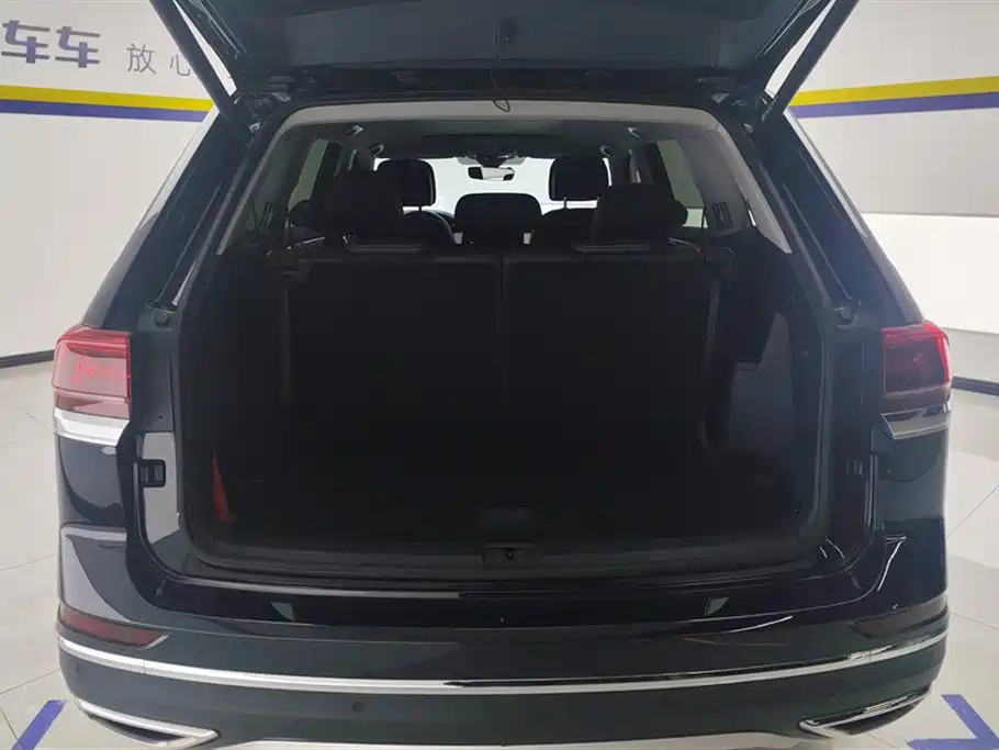 Volkswagen Teramont 2023 Model Year Facelift 380TSI AWD Premium Luxury Edition 2023 - thumbnail 4