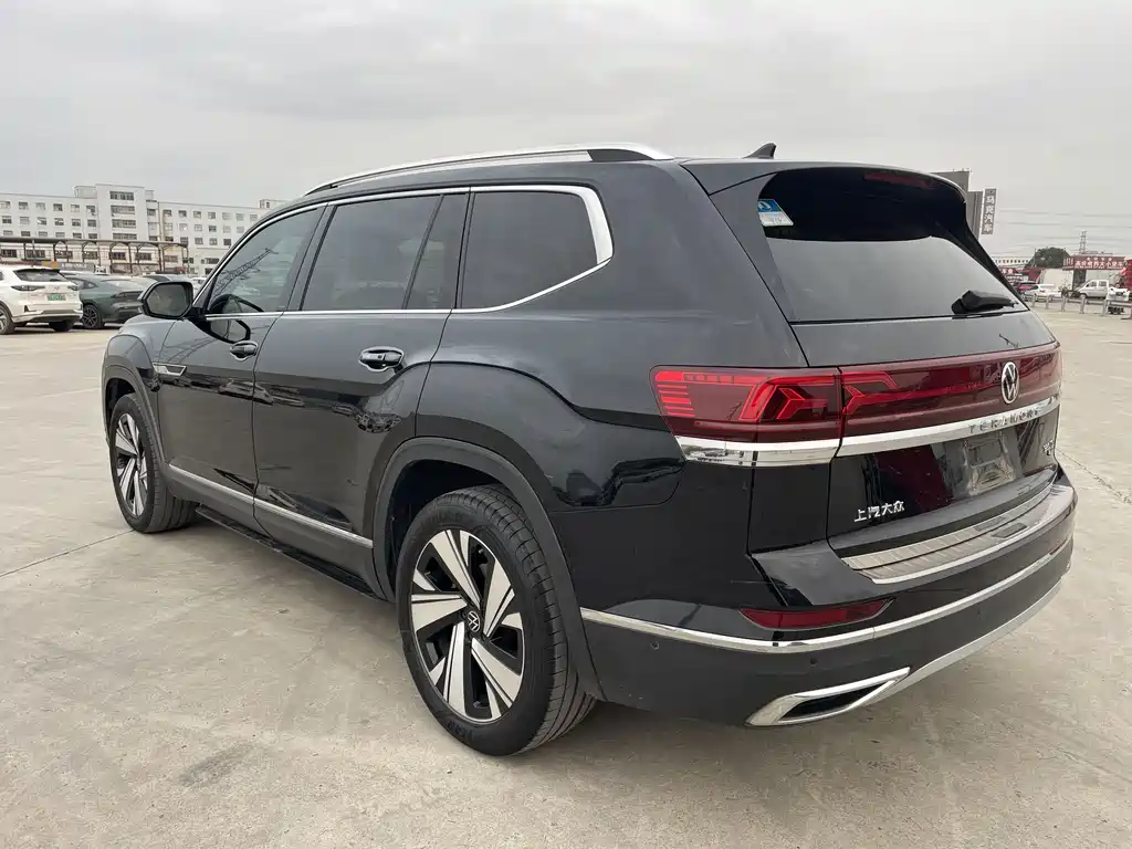 Volkswagen Touareg 2023 380TSI AWD Premium Luxury Edition 2022 - thumbnail 26