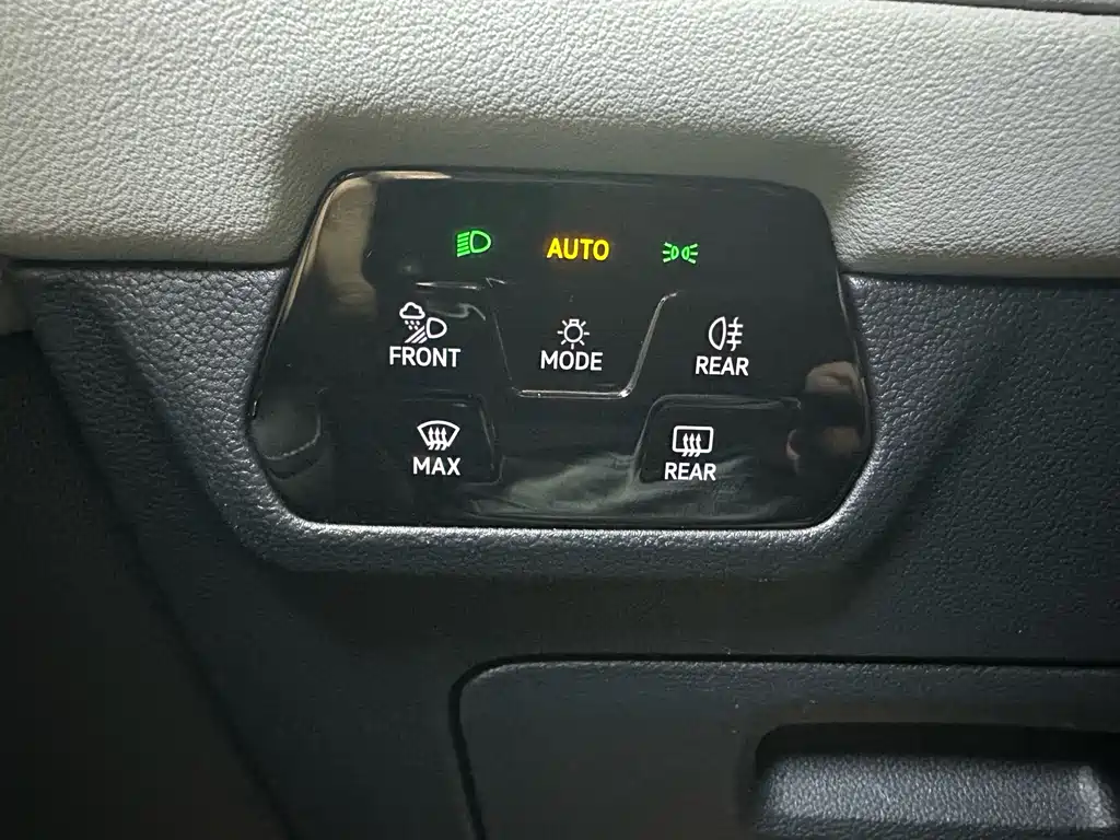 Volkswagen Touareg 2023 380TSI AWD Premium Luxury Edition 2023 - thumbnail 23