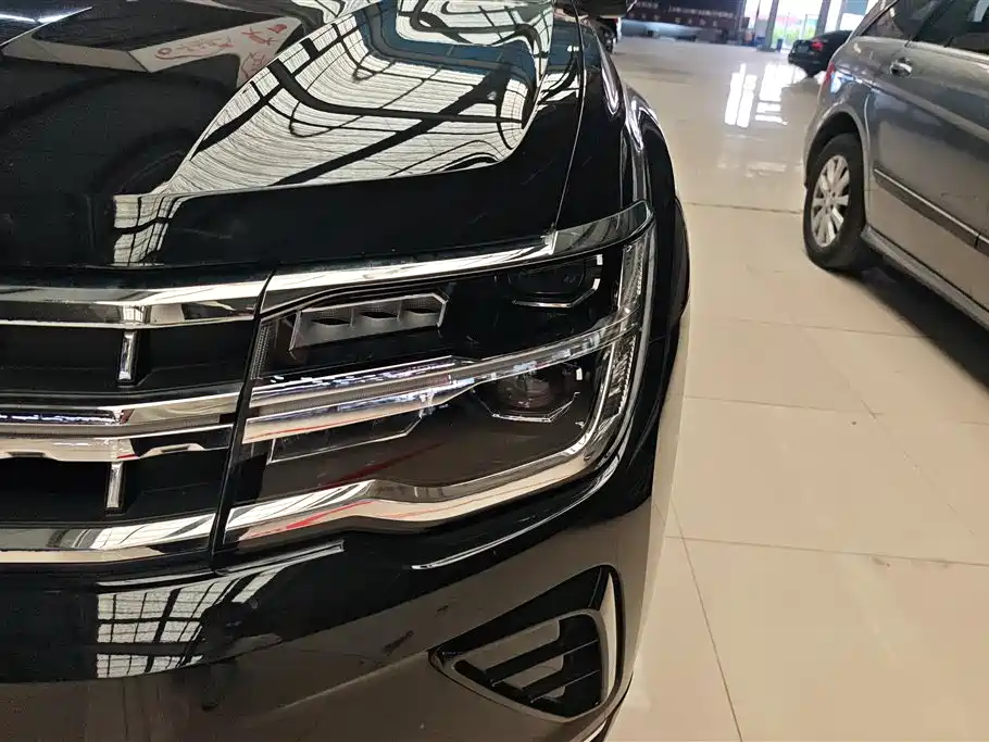 Volkswagen Teramont 2023 Facelift 380TSI AWD Premium Luxury Edition 2023 - thumbnail 5