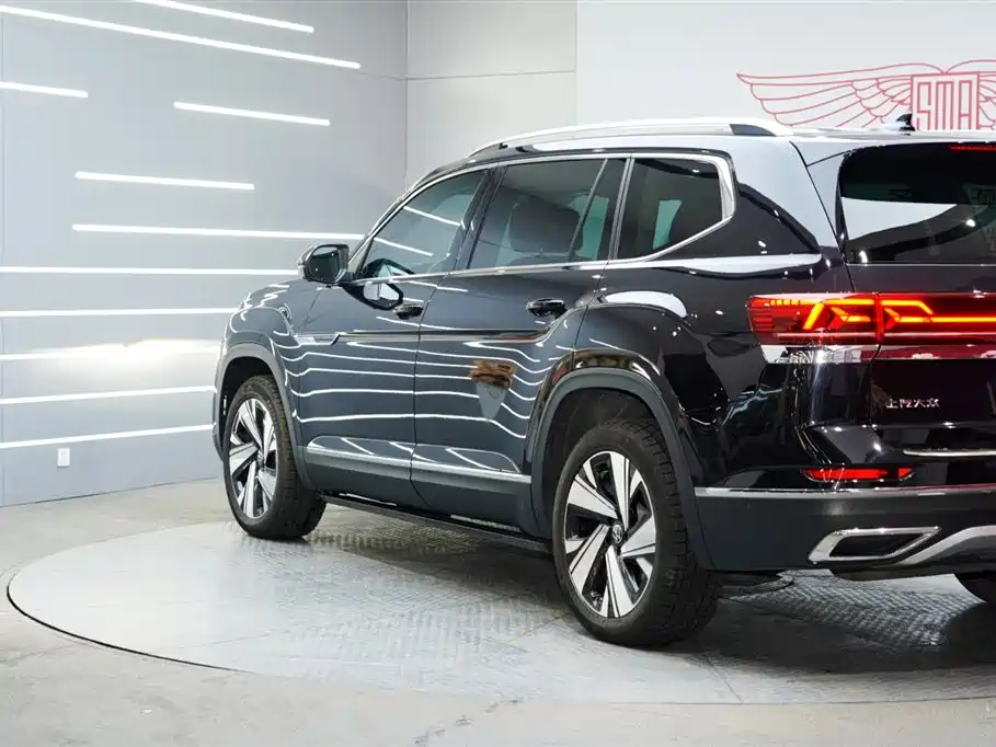 Volkswagen Teramont 2023 Facelift 380TSI AWD Premium Luxury Edition 2024 - thumbnail 3