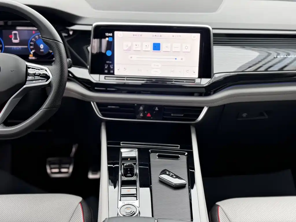 Volkswagen Teramont 2023 Teramont X Facelift 380TSI AWD Premium Luxury Edition 2023 - thumbnail 8