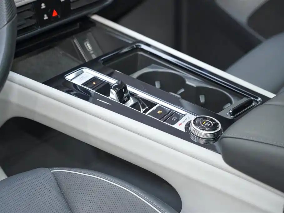 Volkswagen Teramont 2023 Facelift 380TSI AWD Premium Luxury Edition 2024 - thumbnail 15