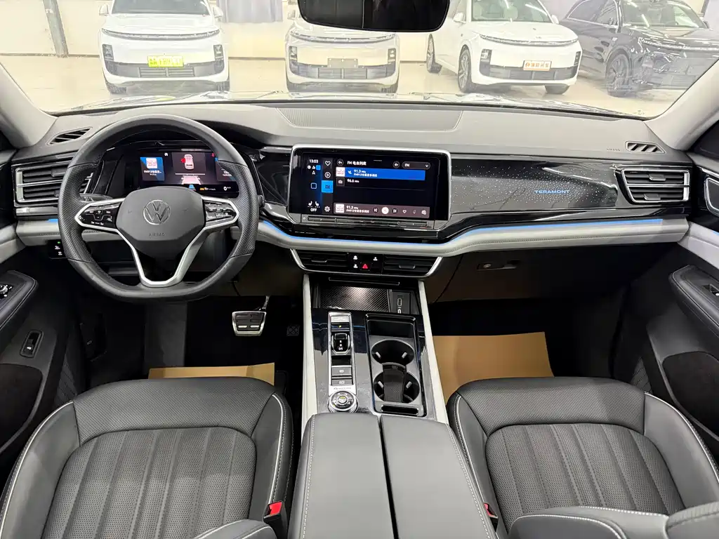 Volkswagen Touareg 2022 380TSI AWD Prestige Luxury Edition 2022 - thumbnail 6