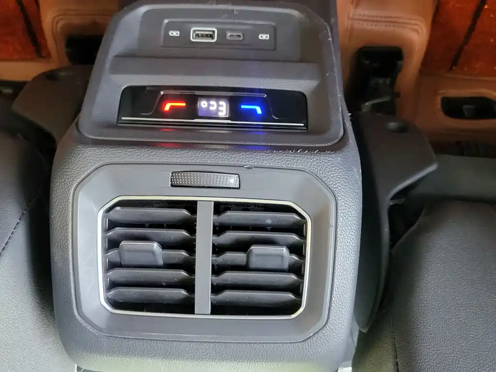 Volkswagen Tiguan L New Energy 2023 430PHEV Plug-in Hybrid Premium Edition 2023 - thumbnail 15