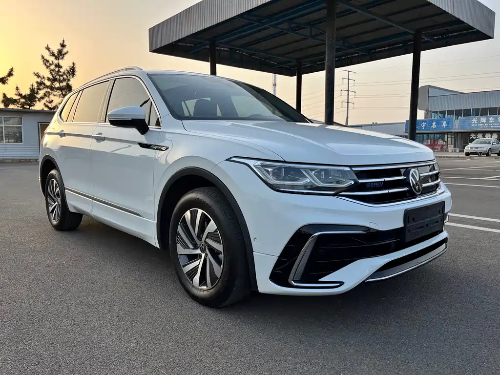 Volkswagen Tiguan L New Energy 2023 430PHEV Plug-in Hybrid Flagship Edition 2023 - thumbnail 3