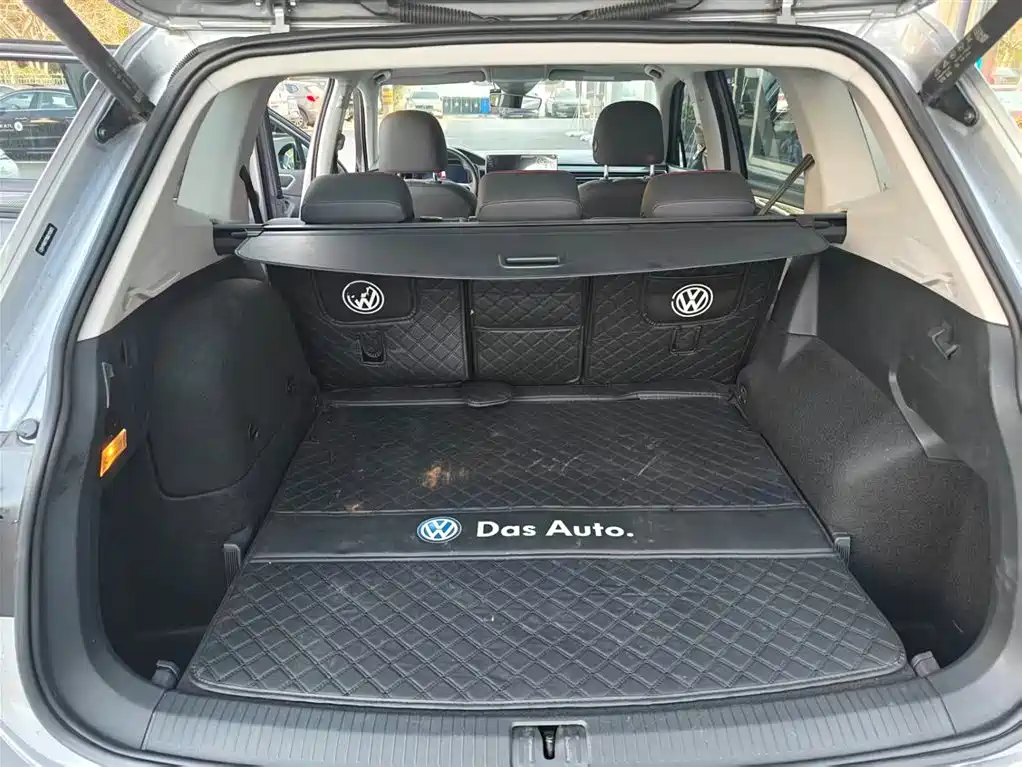 Volkswagen Tiguan L New Energy 2022 430PHEV Plug-in Hybrid Flagship Edition 2022 - thumbnail 10