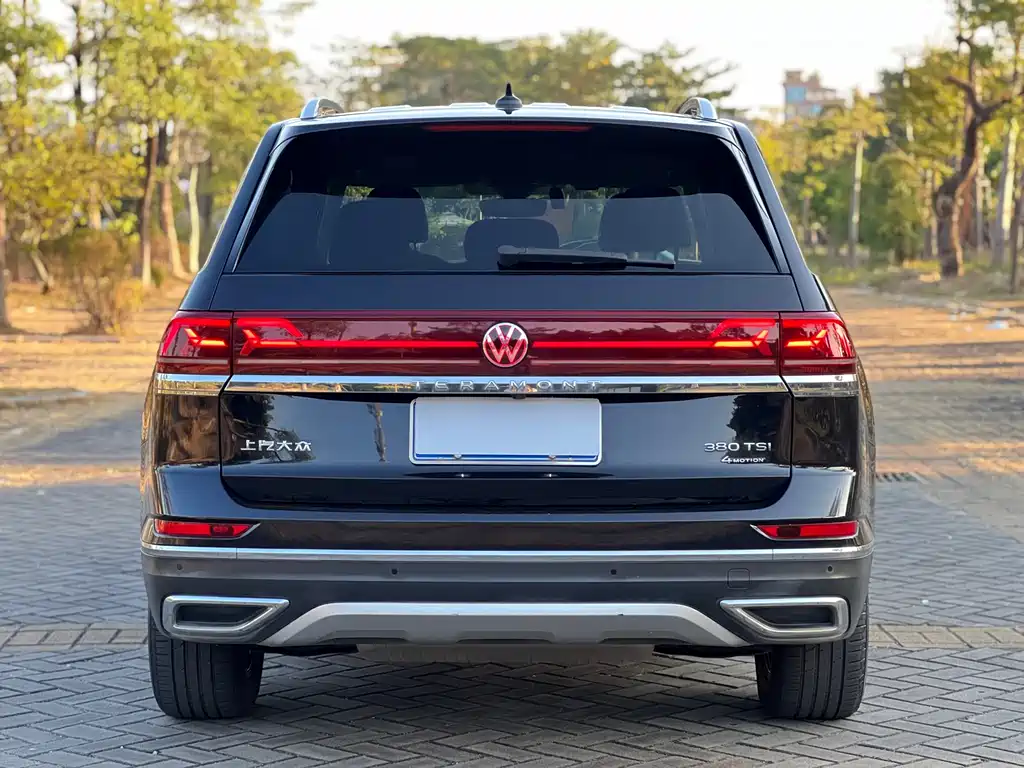 Volkswagen Teramont 2022 330TSI FWD Premium Luxury Edition 2022 - thumbnail 7