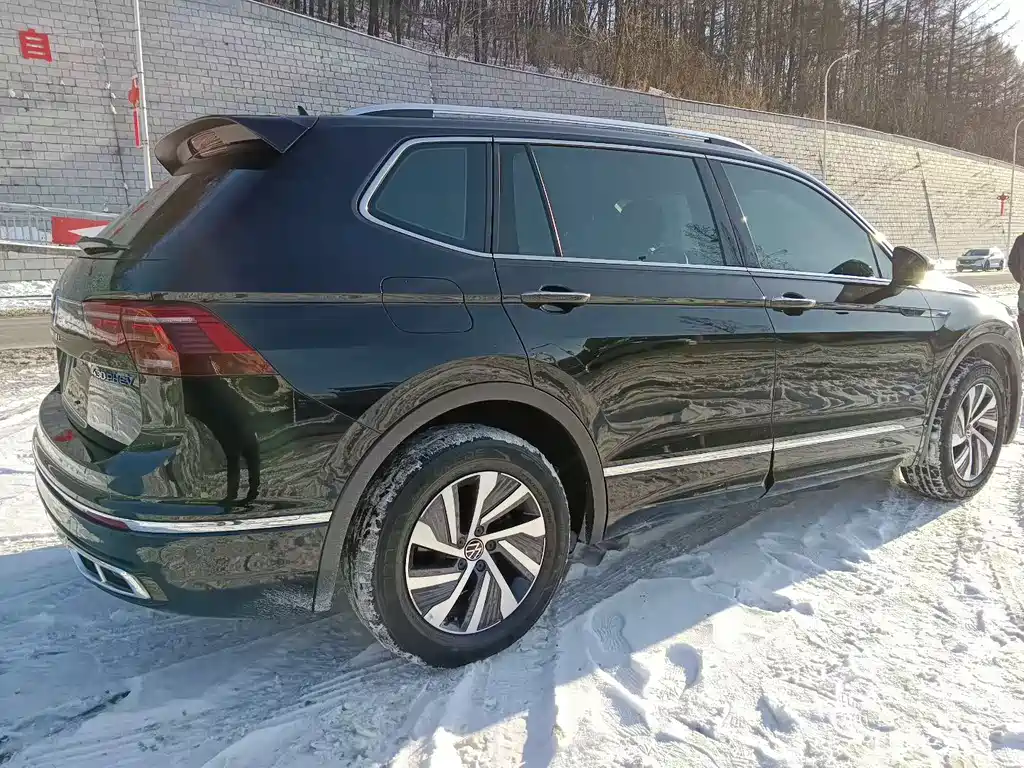 Volkswagen Tiguan L New Energy 2022 430PHEV Plug-in Hybrid Premium Edition 2022 - thumbnail 4