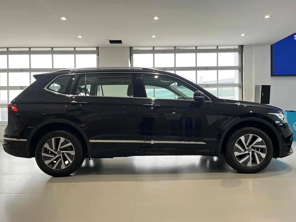 Volkswagen Tiguan L New Energy 2023 430PHEV Plug-in Hybrid Premium Edition 2025 - thumbnail 10