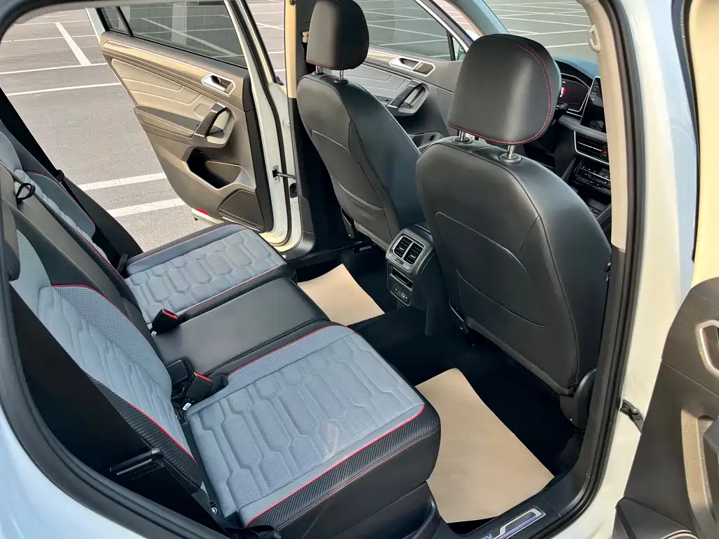 Volkswagen Tiguan L New Energy 2023 430PHEV Plug-in Hybrid Flagship Edition 2023 - thumbnail 13