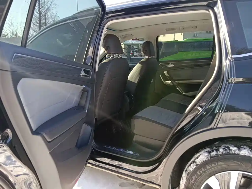 Volkswagen Tiguan L New Energy 2022 430PHEV Plug-in Hybrid Premium Edition 2022 - thumbnail 8