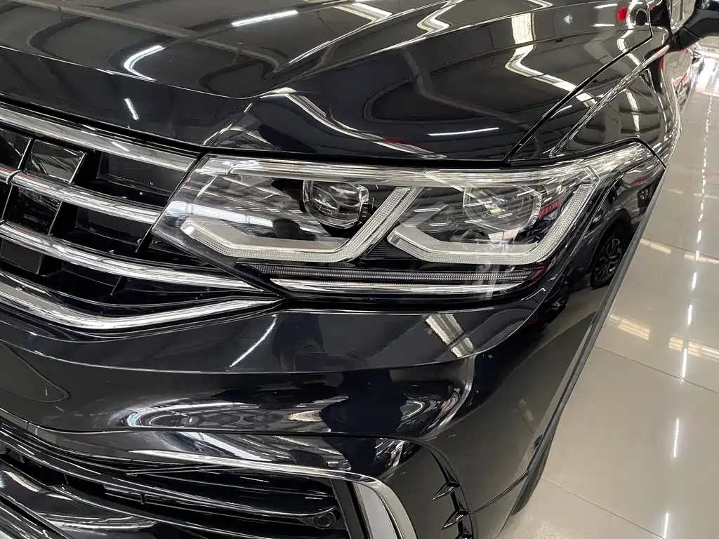 Volkswagen Tiguan L New Energy 2022 430PHEV Plug-in Hybrid Flagship Edition 2022 - thumbnail 14