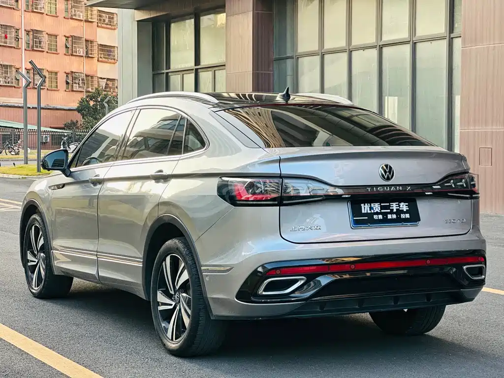 Volkswagen Tiguan X 2021 330TSI FWD Flagship Edition 2022 - thumbnail 6