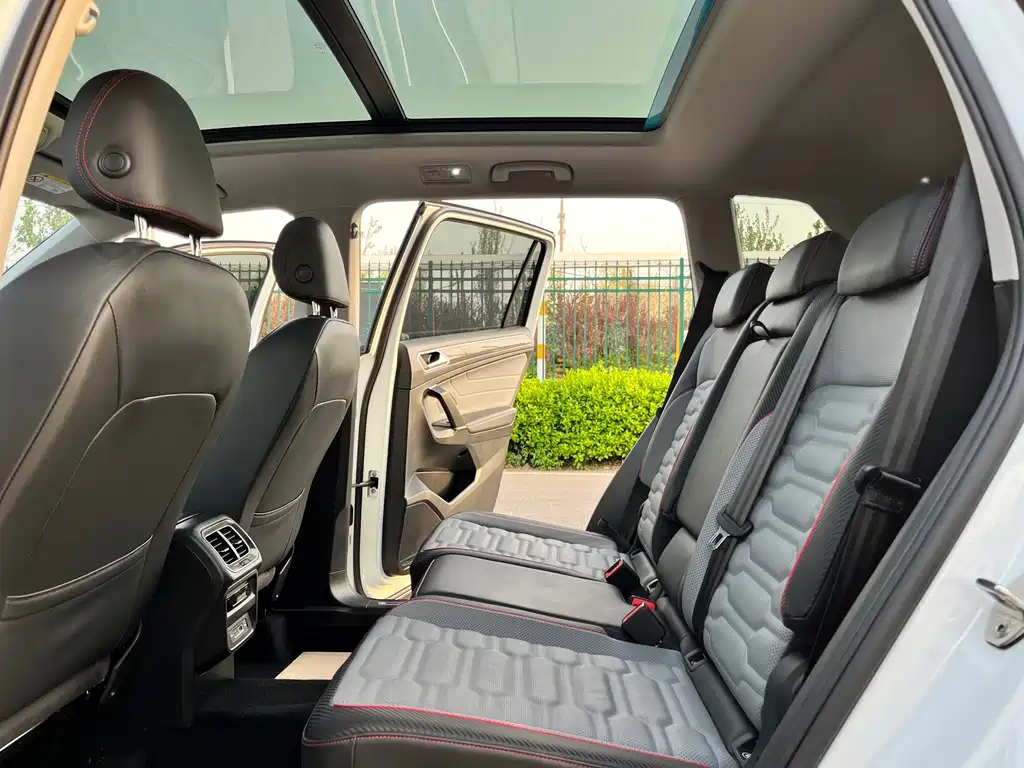 Volkswagen Tiguan L New Energy 2023 430PHEV Plug-in Hybrid Flagship Edition 2023 - thumbnail 23