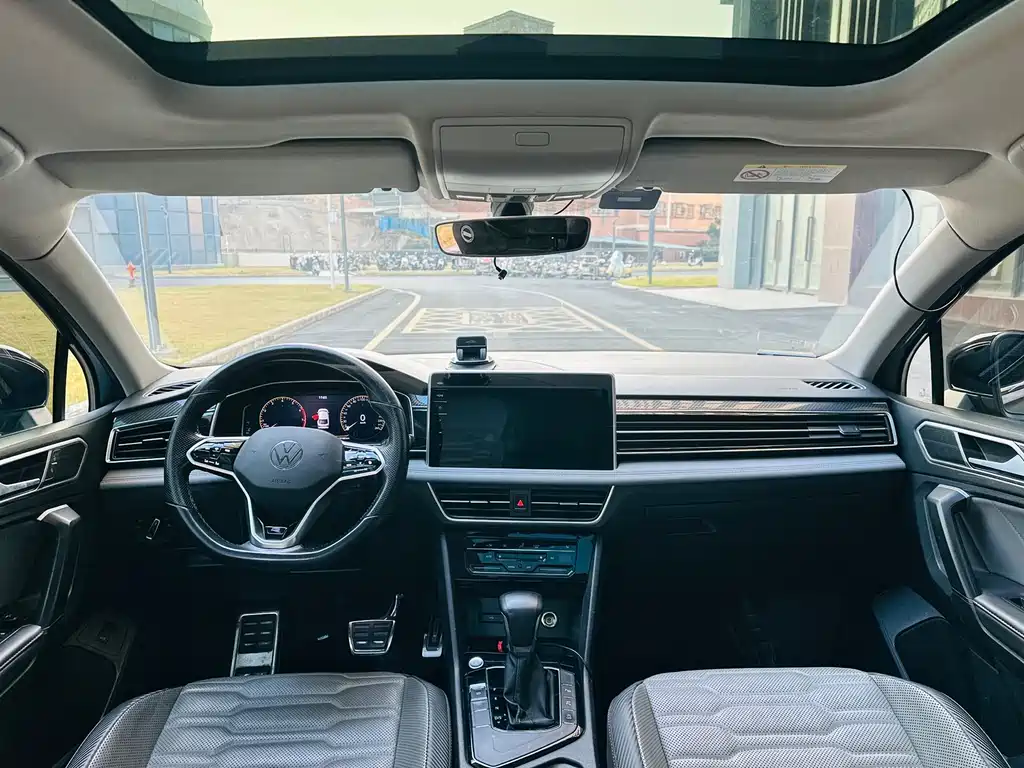 Volkswagen Tiguan X 2021 330TSI FWD Flagship Edition 2022 - thumbnail 9